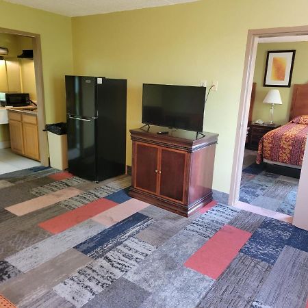 Studio 9 Inn & Suites Дикейтър Екстериор снимка