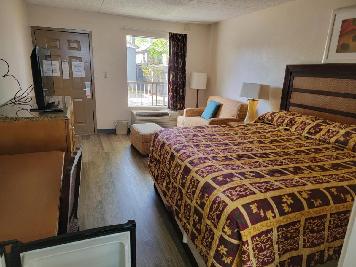 Studio 9 Inn & Suites Дикейтър Екстериор снимка